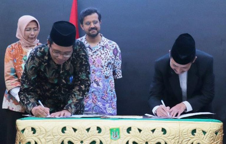 INTEGRATING ISLAM AND THE ENVIRONMENT, EKOPESANTREN PROGRAM LAUNCHED IN JAVA AND SUMATERA.